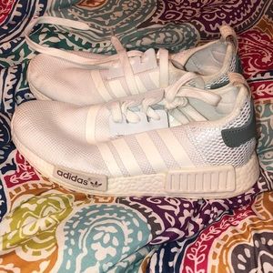 NMD R1 Adidas